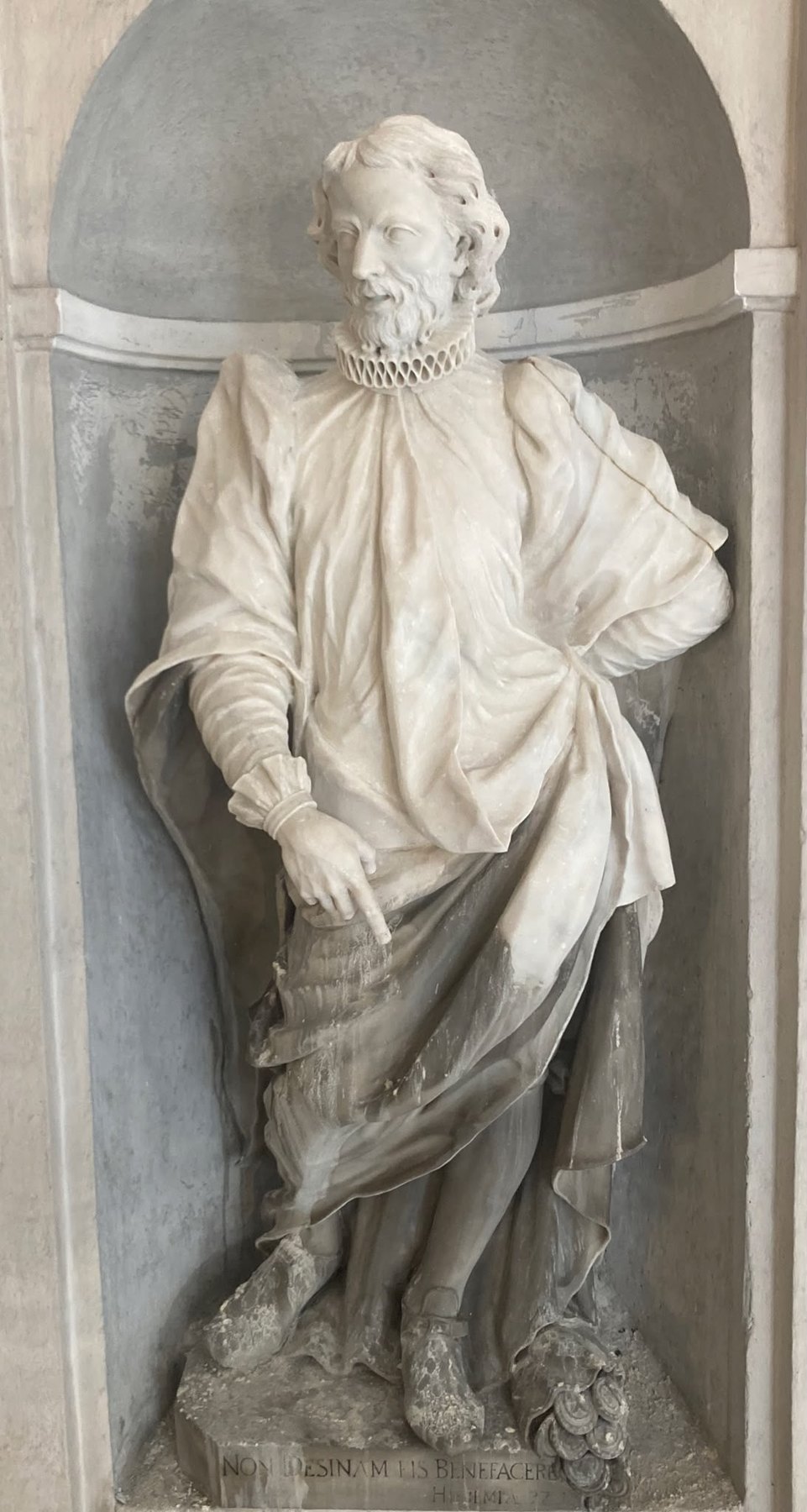 Scultura monumentale dopo il restauro